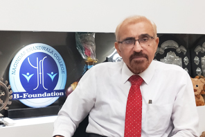 Dr.Satish-Ailawadi